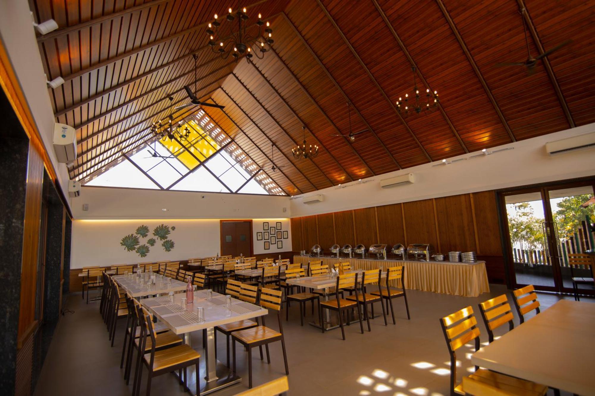 La Palmera Tuticorin Exterior photo
