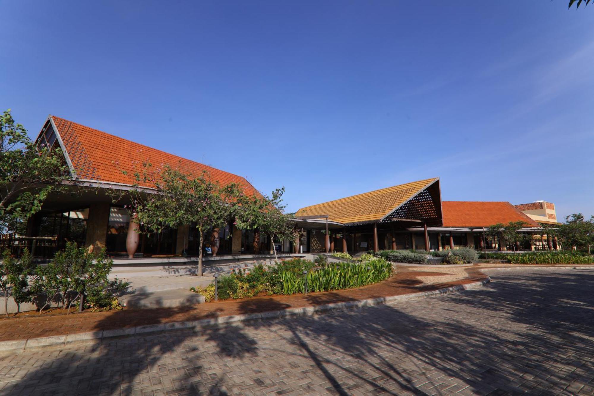 La Palmera Tuticorin Exterior photo